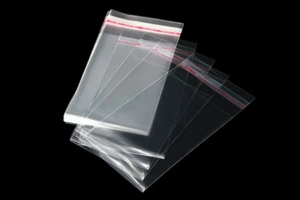 Túi đựng khẩu trang y tế có keo dán miệng 