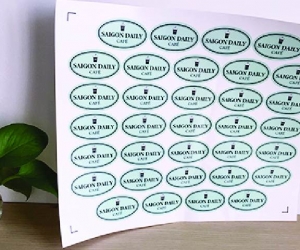 Decal nhựa trắng sữa hình oval 